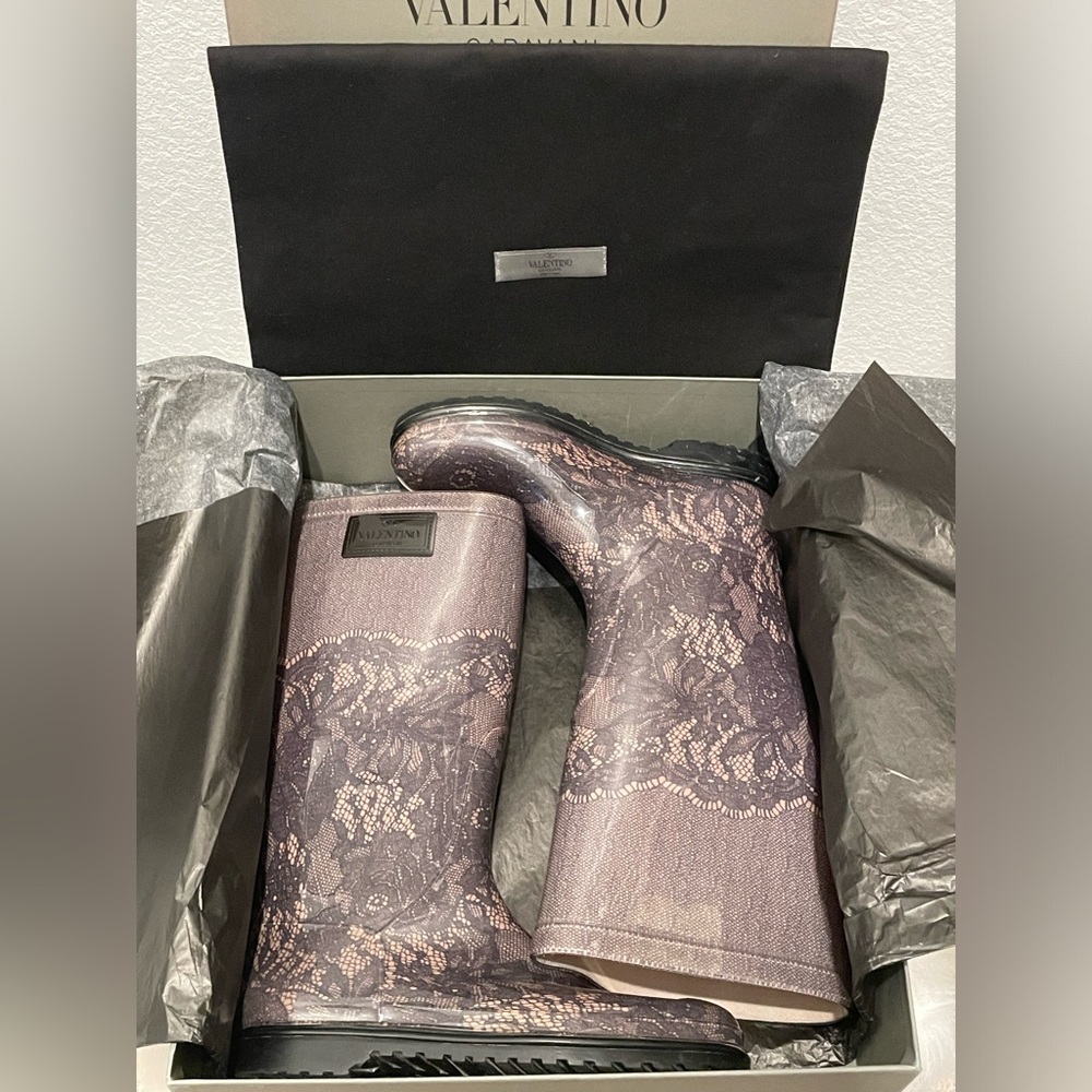 Valentino rain boots. Size 38. Very gently loved!